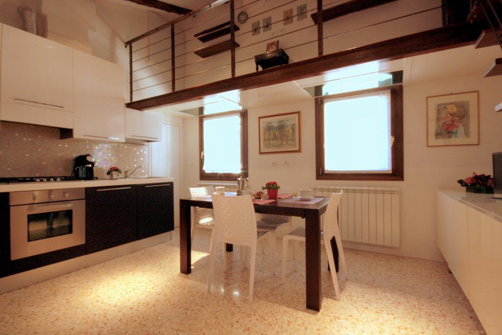 Apartamento Biennale Venecia Exterior foto