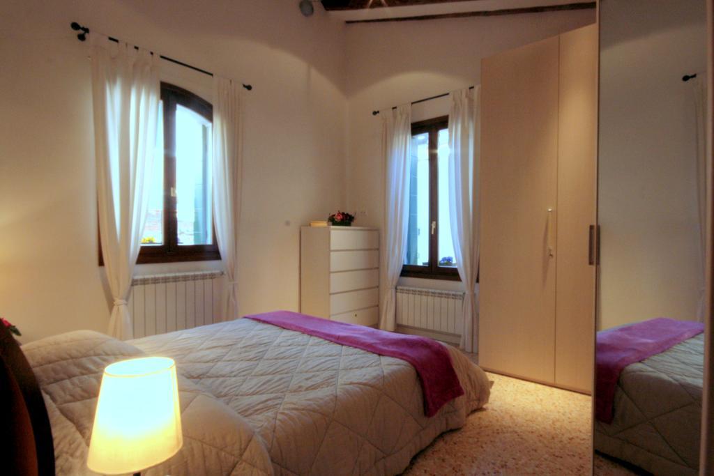 Apartamento Biennale Venecia Exterior foto